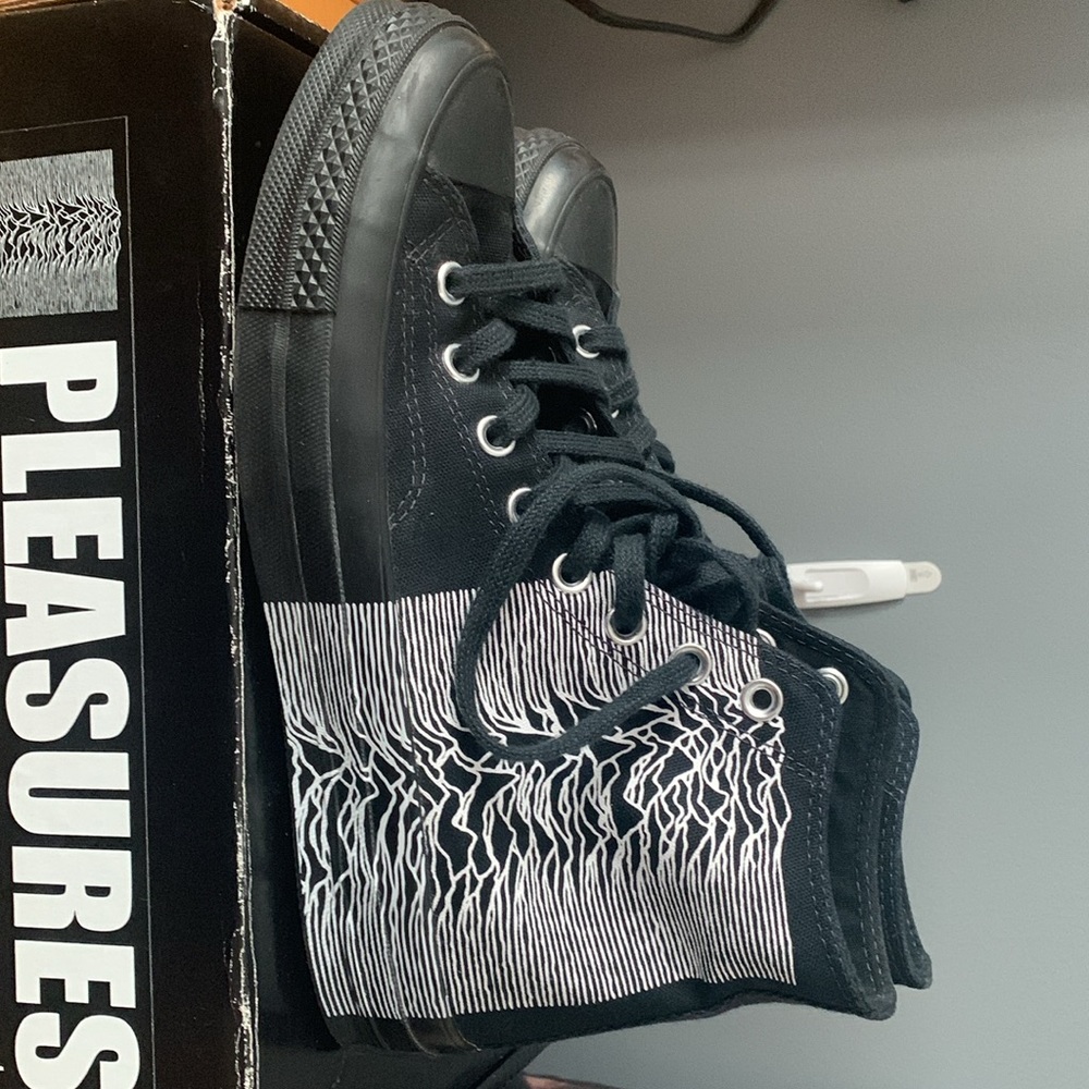 *SOLD* Pleasures x Joy Division x Converse Chuck 70s Hi.  Men’s size 7.5. - Picture 7 of 11
